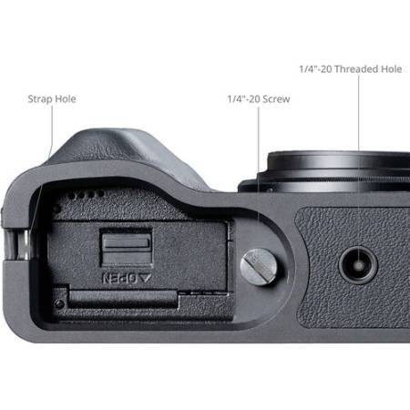 SmallRig 5676 - skórzany zestaw, półfuterał/etui/case z paskiem na nadgarstek do Ricoh GR IV/GR III/GR IIIx/GR III HDF/GR IIIx HDF (czarny)